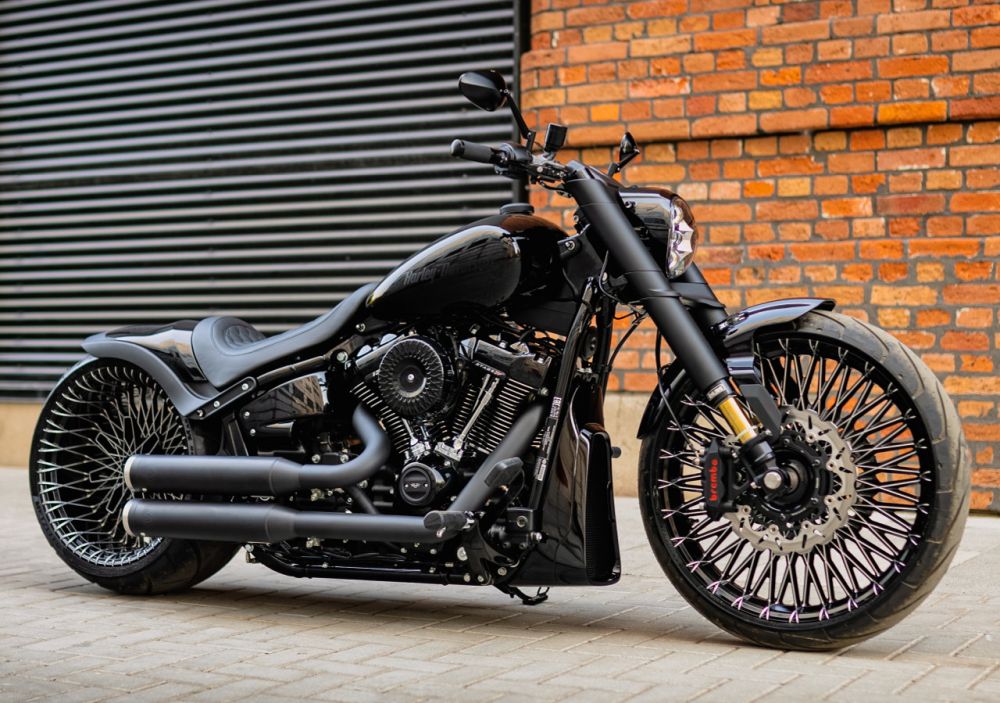 Harley-Davidson Breakout 280 by BOX39
