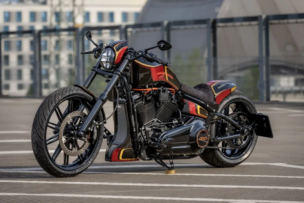 Harley-Davidson-114-Breakout-Razor-4.0-by-Thunderbike