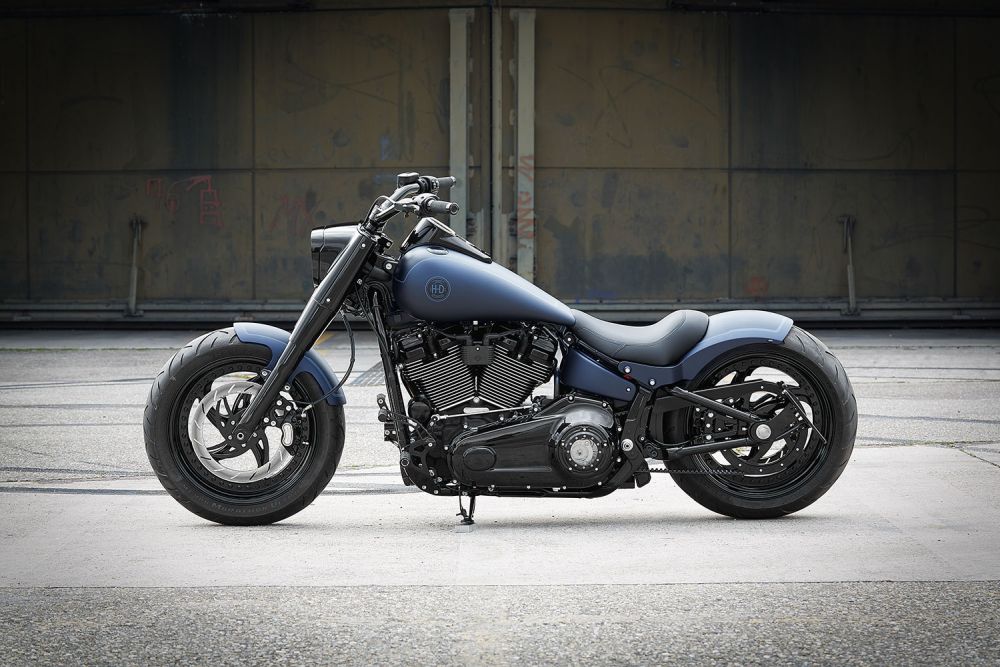 2021 Harley-Davidson Fat Boy FLFBS 114 “Bad Boy” – Killer Custom