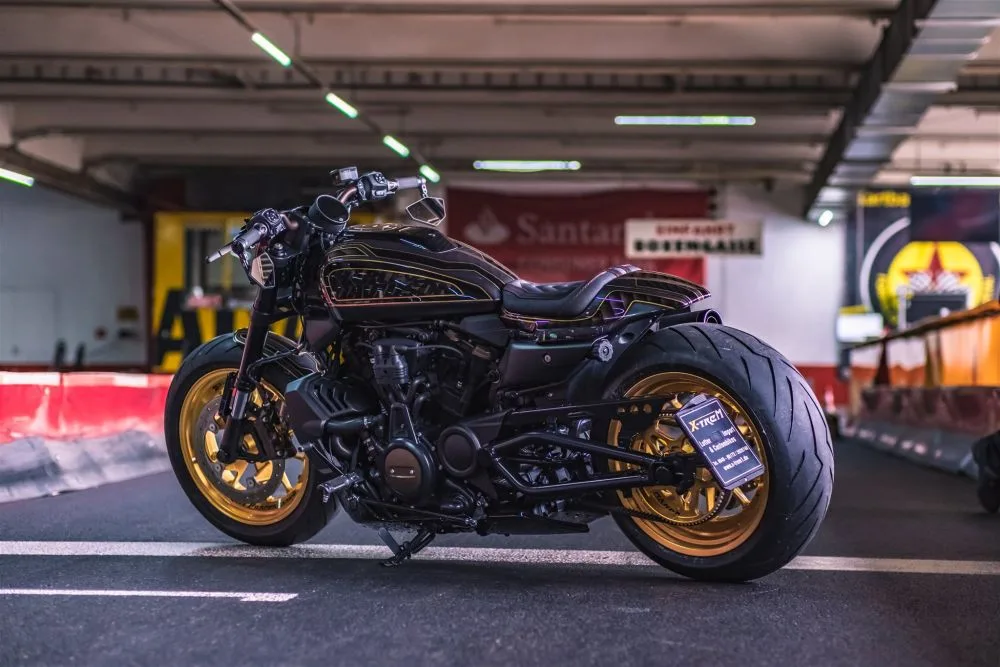 Harley-Davidson-Sportster-S-by-X-Trem-Customs