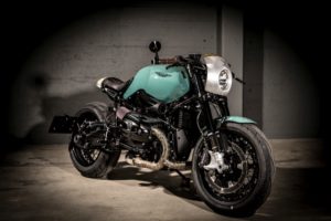 BMW-R-Nine-T-Aston-Martin-DBR9-to-Scotland