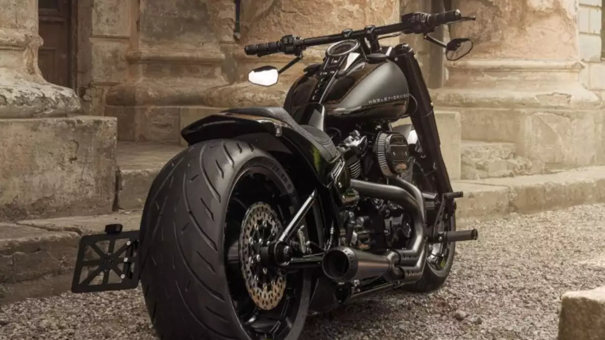 H-D Fat Boy FLFBS 114 'Bad Boy' by Killer Custom