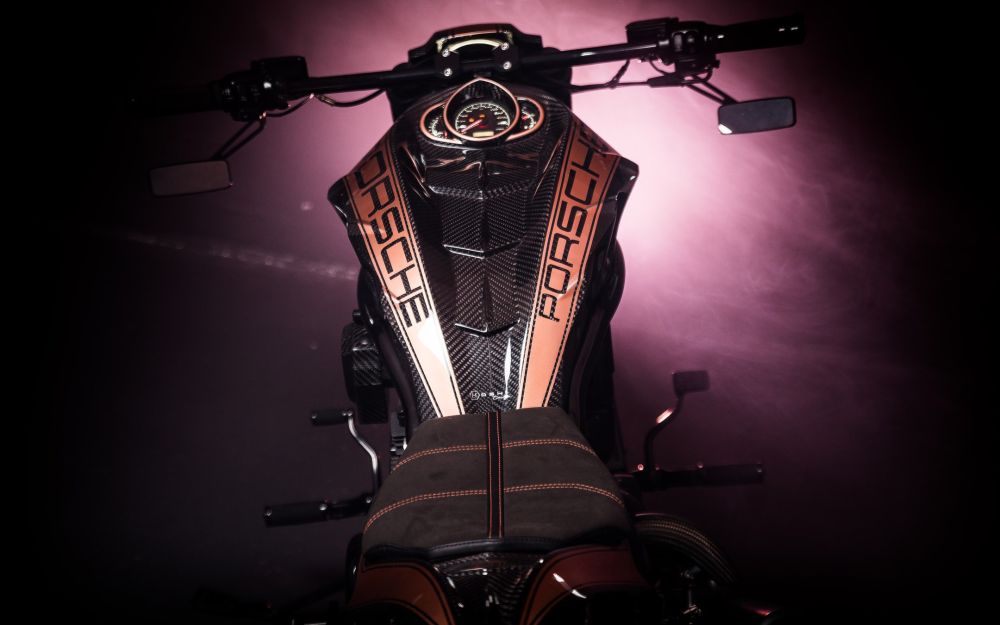 Harley-Davidson-Porsche-Design-by-Auto-Gruben