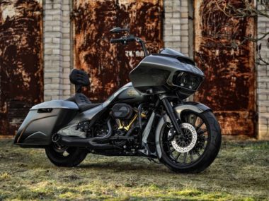 Harley-Davidson Road Glide Ultra by Tommy & Sons