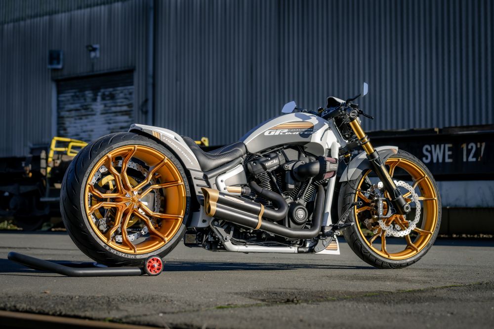 Harley-Davidson Softail GP-Limited ‘Highflyer’ by Thunderbike