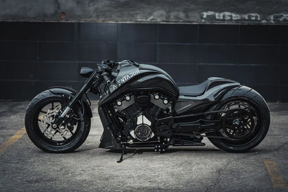 Harley-Davidson Big Wheel Carbon 'Aventador' by Inca Custom