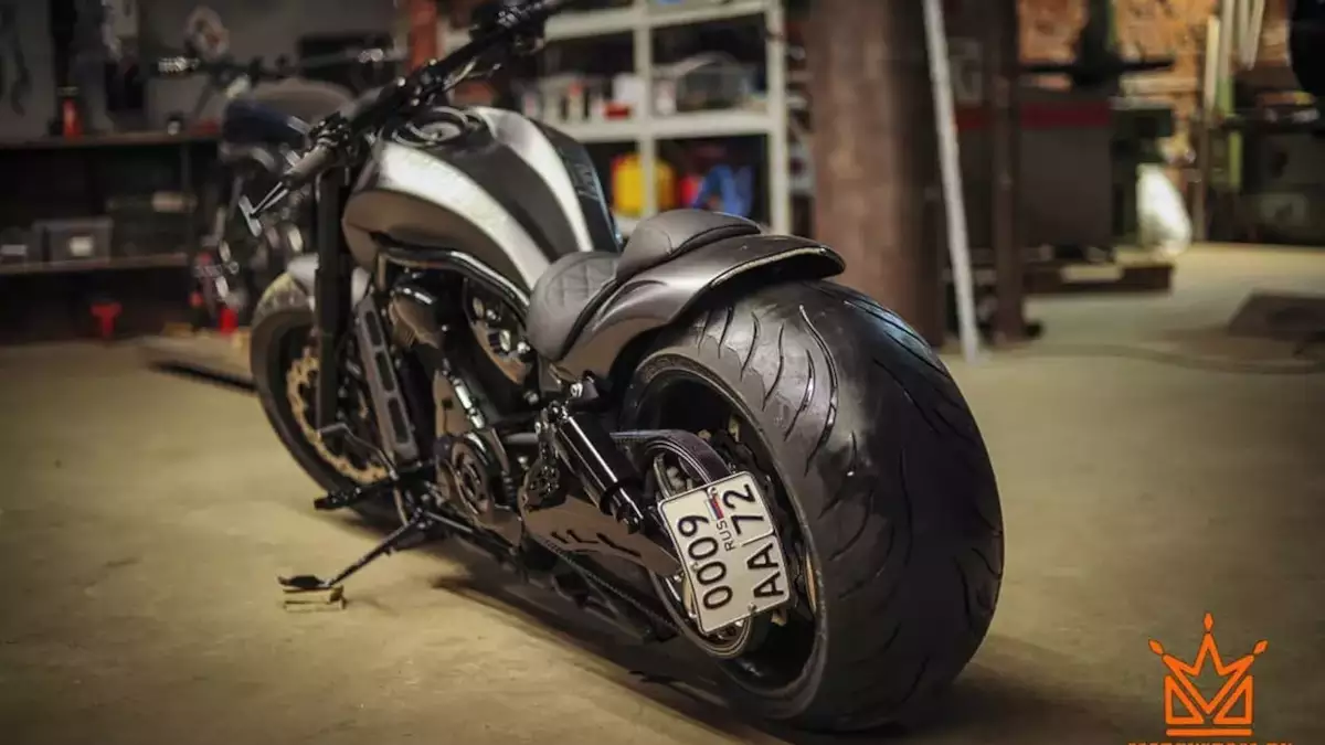 The team at Mat Custom have updated this V Rod
