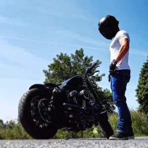 Harley-Davidson-FortyEight-owned-by-Christopher-Falk