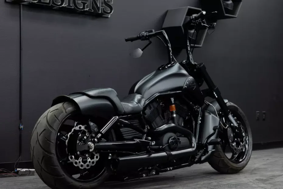 2015-Harley-Davidson-V-Rod-Muscle-Hades-by-DD-Designs