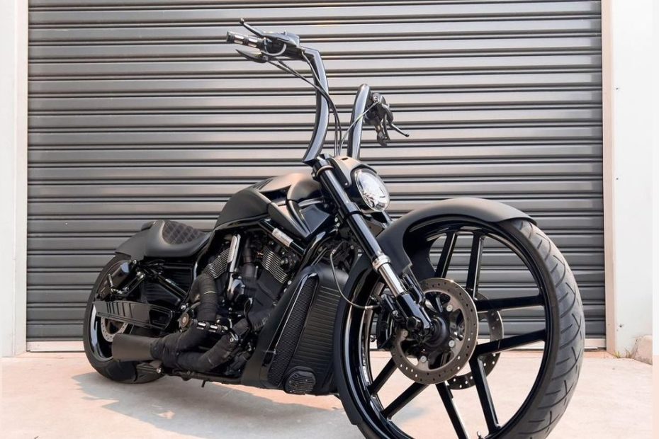 Harley-Davidson-Vrod-McCulley-23inch-by-Wall-Street-Kustoms