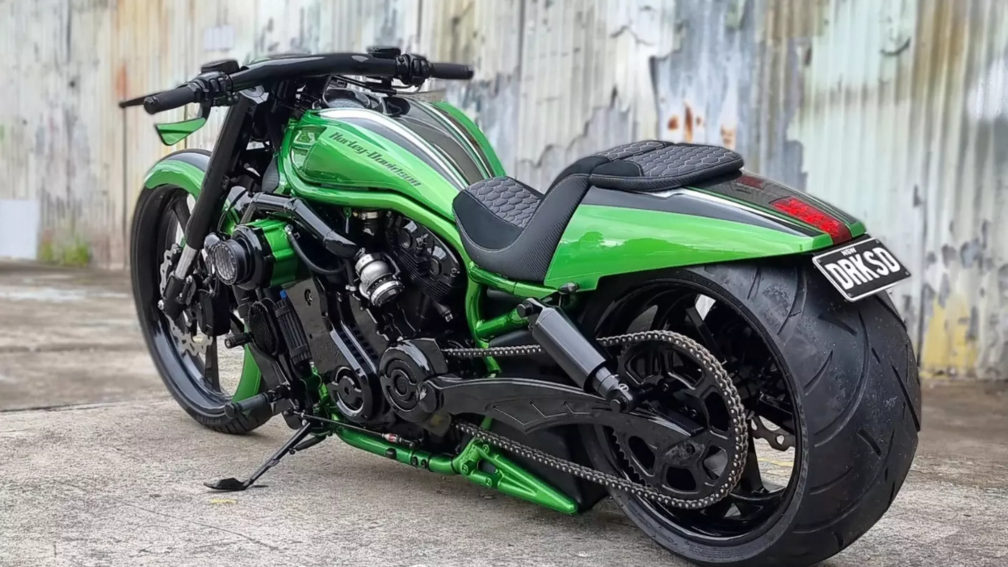 ▷ Harley-Davidson V-Rod Muscle custom for sale