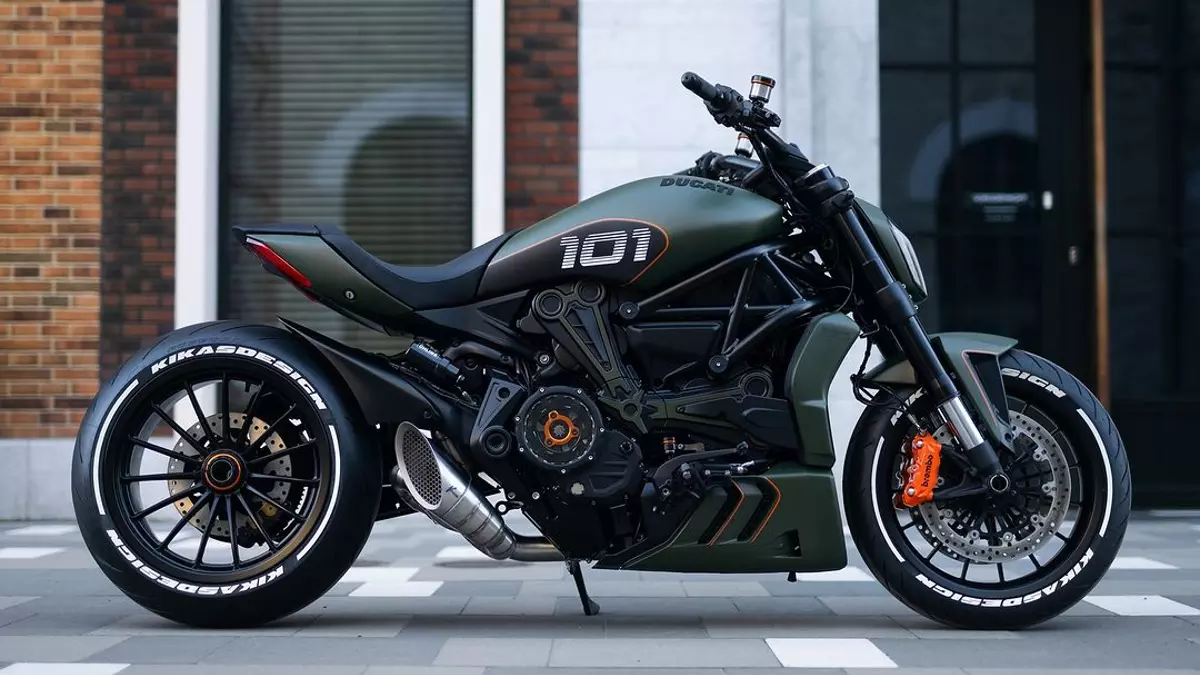 Ducati XDiavel 'Satin Green with Orange Flake' by Kikas Design