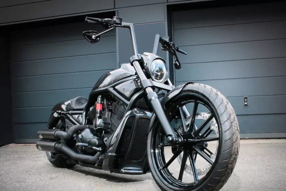 Harley V-Rod Lowrider 'Carbon' by Rod Squad Motorcycles