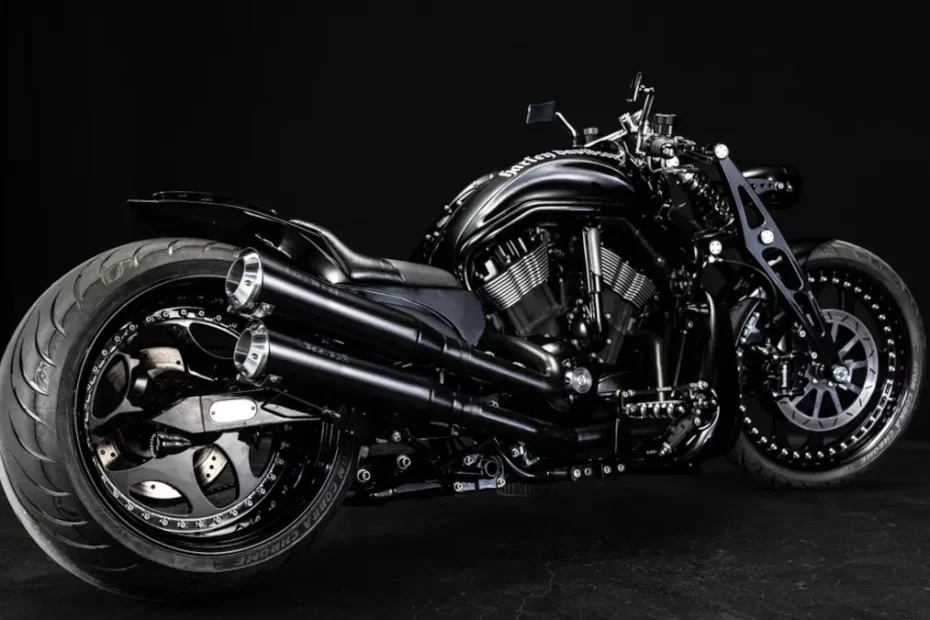 Harley-Davidson VRSCDX 300 Wide Tire 'Garni' by Bad Land