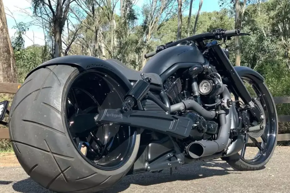 DGD Custom strikes again with this V-Rod