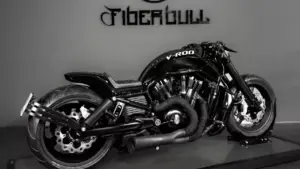 Brutal Elegance_ Harley-Davidson V-Rod by FiberBull (Spain)