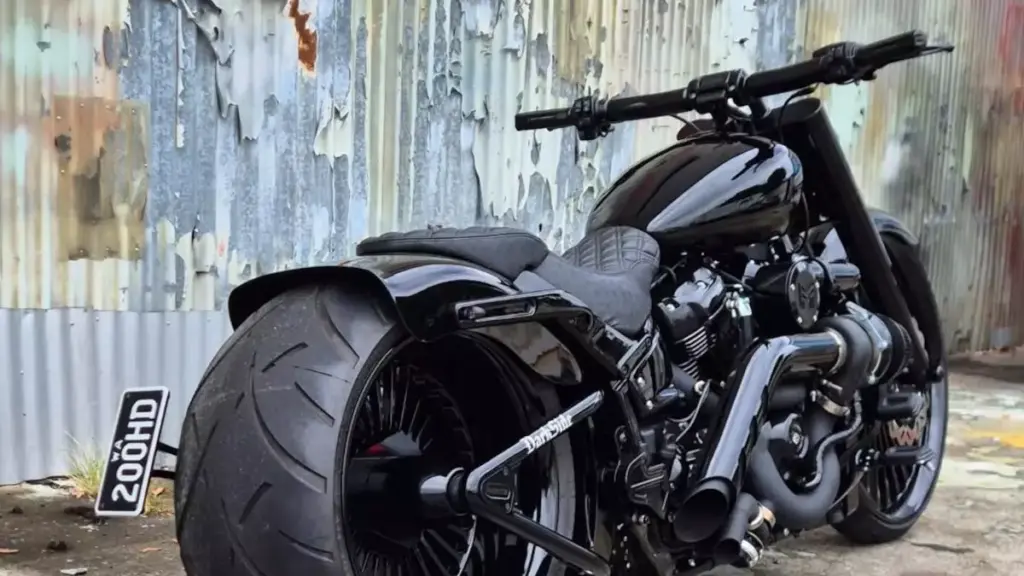 The Baddest Breakout Yet – Darkside Custom