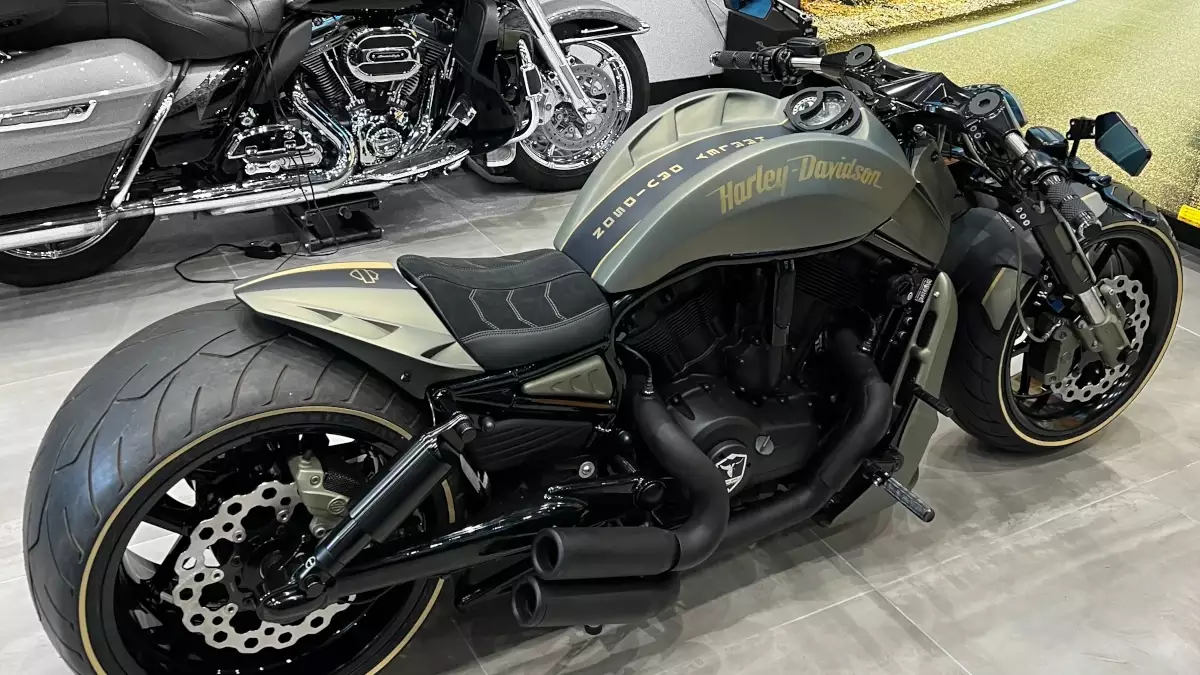 BAJA MONSTER – Custom NightROD 2015