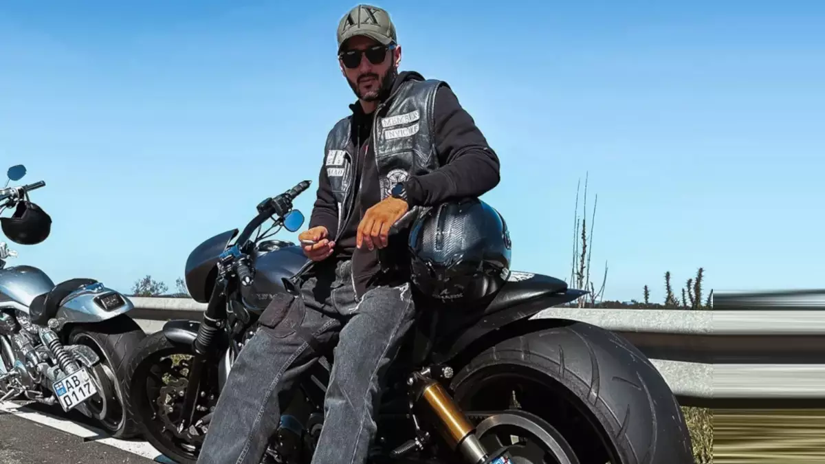 Harley-Davidson Night Rod by Gio Gvasalia