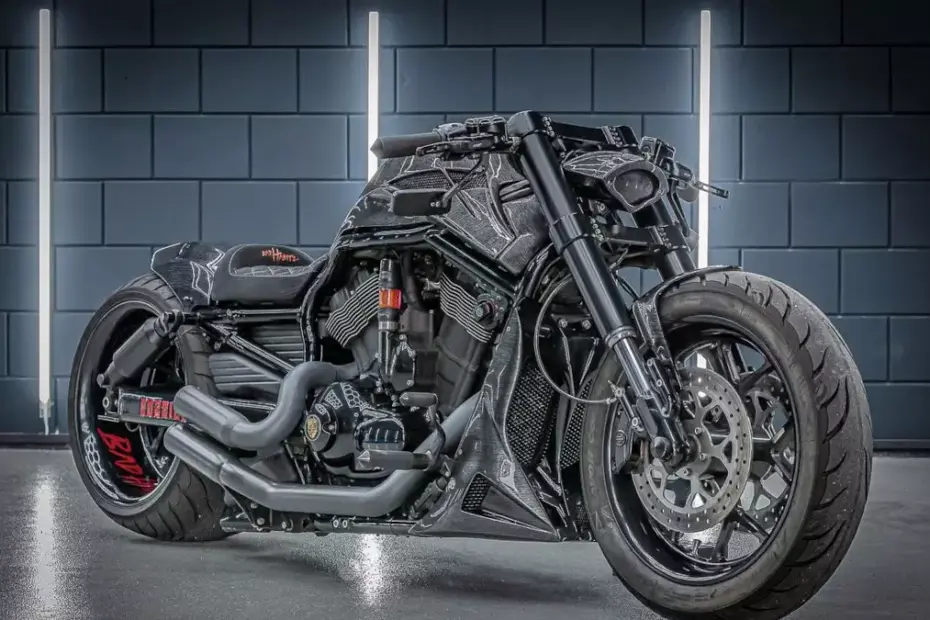 Harley-Davidson V-Rod 'Bad Habitz' by Bozzies – Netherlands