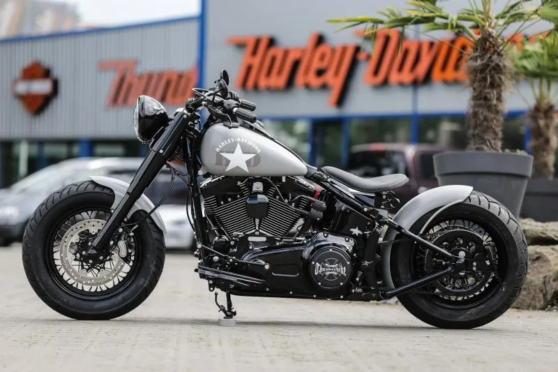 Softail slim outlet bobber